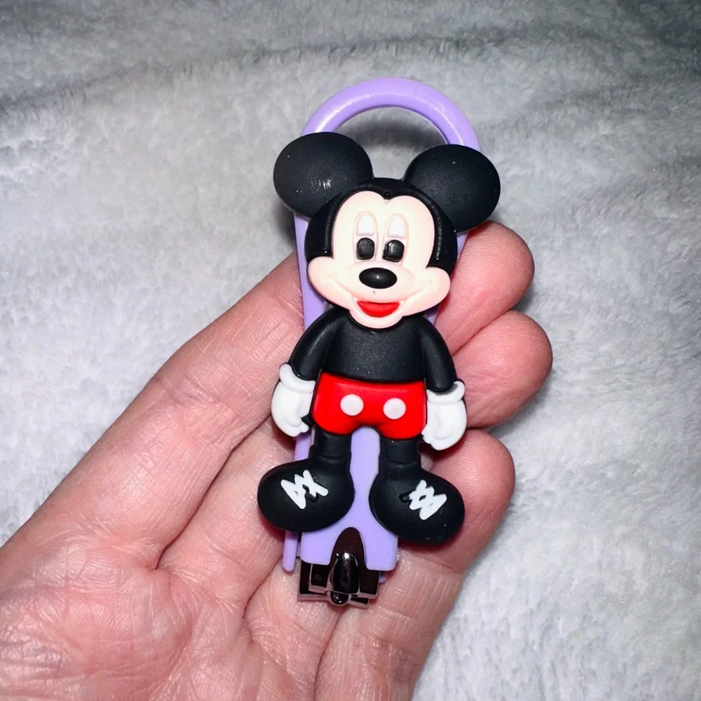 NIB Cute Mickey/Minnie Kids Nail Clippers